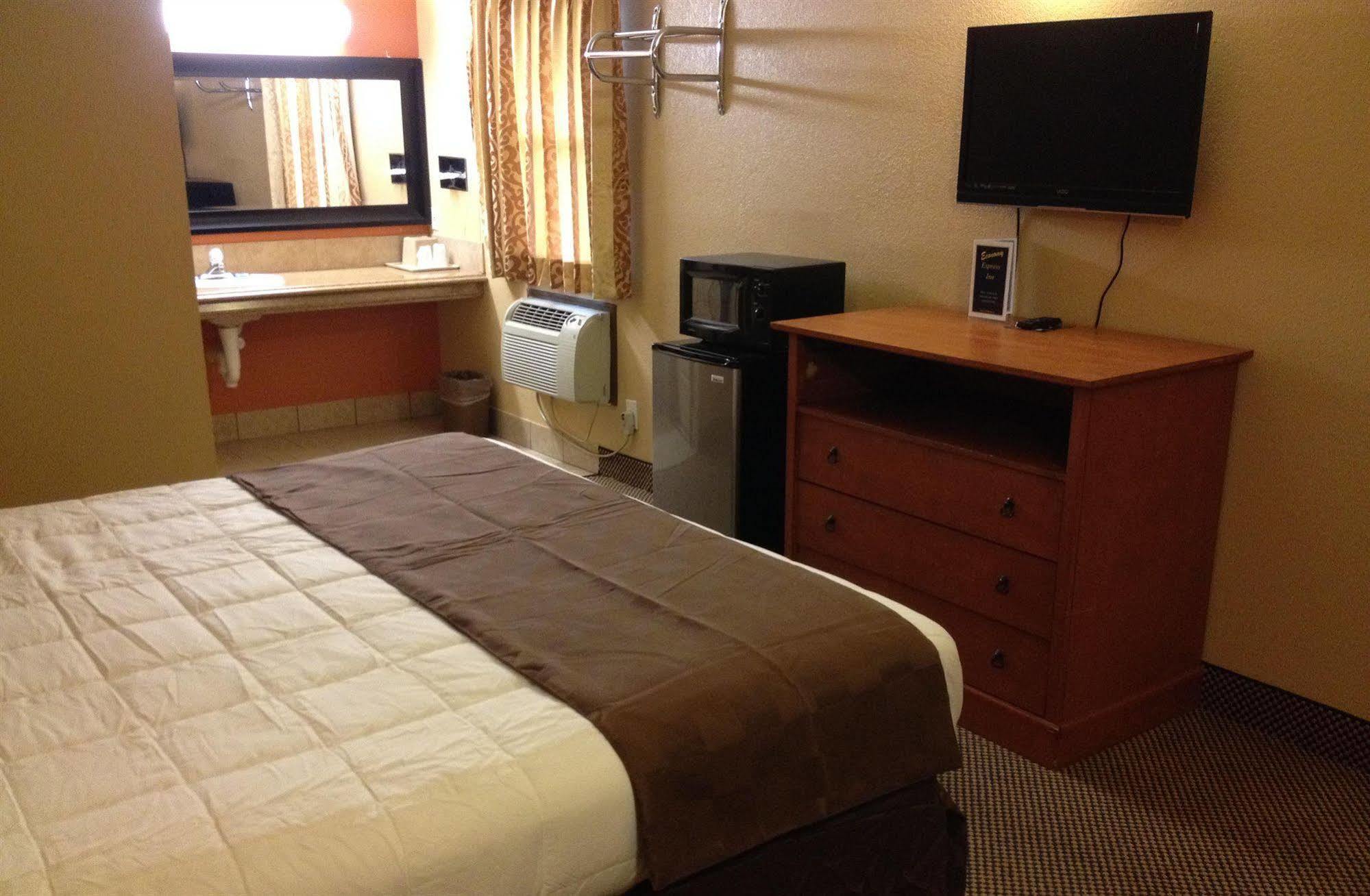 Economy Express Inn Henryetta Экстерьер фото